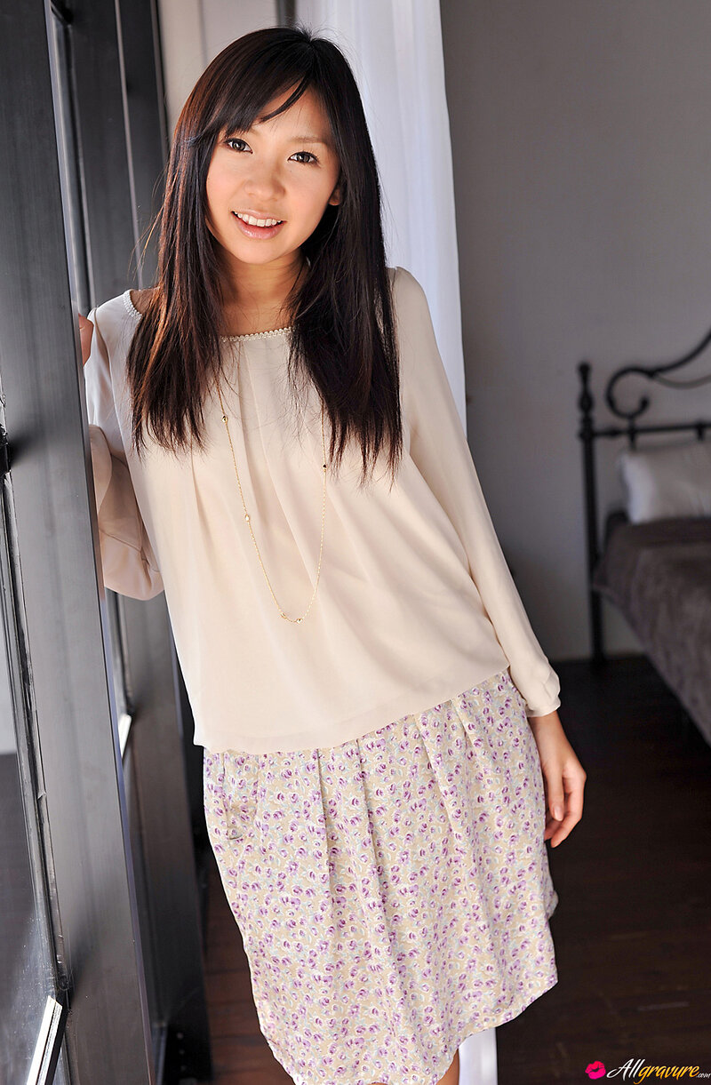 Диночка, 24 года, 10 размер груди